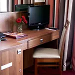 Alexander 3*