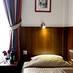Alexander 3*