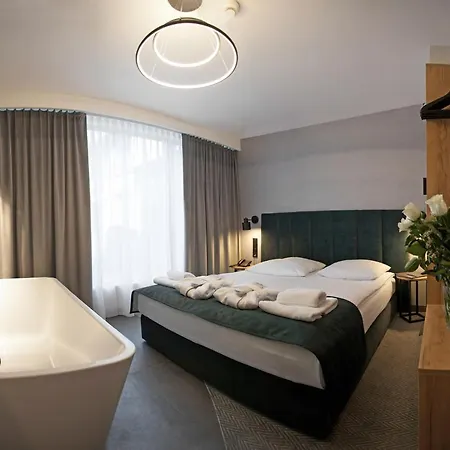 Alexander Otel Krakow
