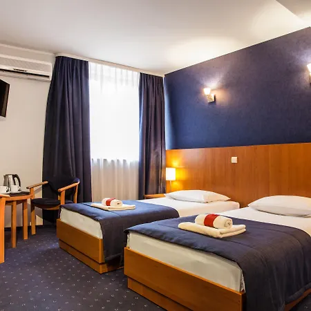 Alexander Otel