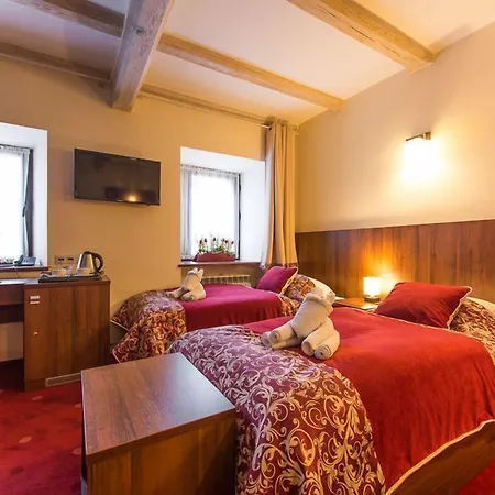 Hotel Alexander 3*