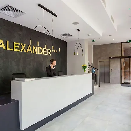 Alexander 3*