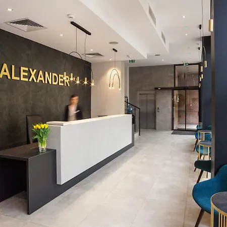Alexander 3*