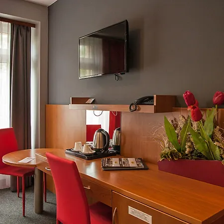 Hotel Alexander 3*