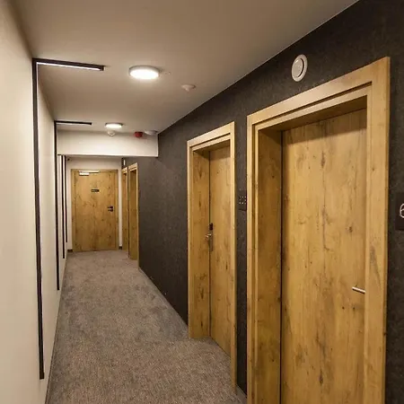 Alexander Hotel 3*